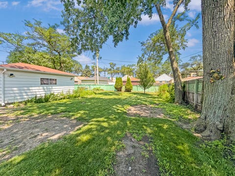 Tiny photo for 1113 Bristol Avenue, Westchester, IL 60154 (MLS # 12700285)