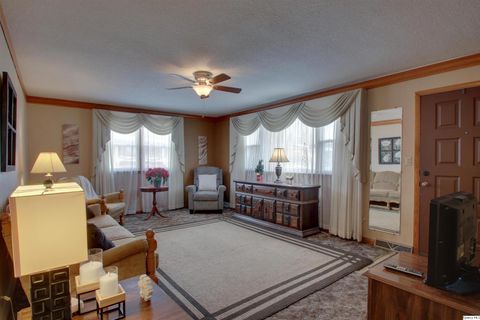 Tiny photo for 523 Temple Street, Quincy, IL 62305 (MLS # 12530777)