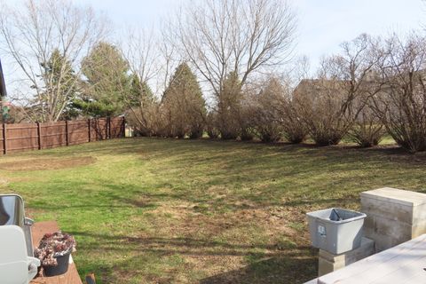 Tiny photo for 509 Silbury Court, McHenry, IL 60050 (MLS # 12594387)