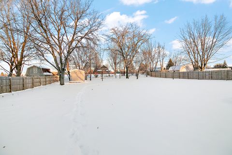 Tiny photo for 214 Somerset Court, New Lenox, IL 60451 (MLS # 12529181)