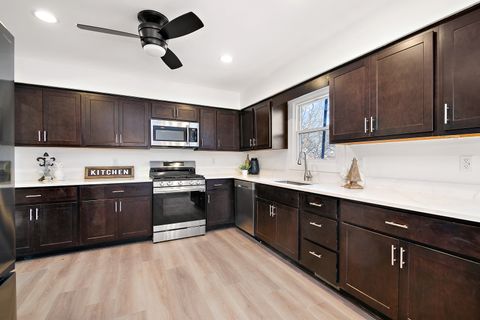 Tiny photo for 214 Somerset Court, New Lenox, IL 60451 (MLS # 12529181)