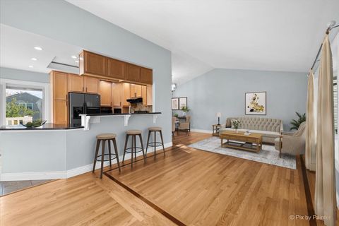 Tiny photo for 105 Canton Lane, Streamwood, IL 60107 (MLS # 12505643)