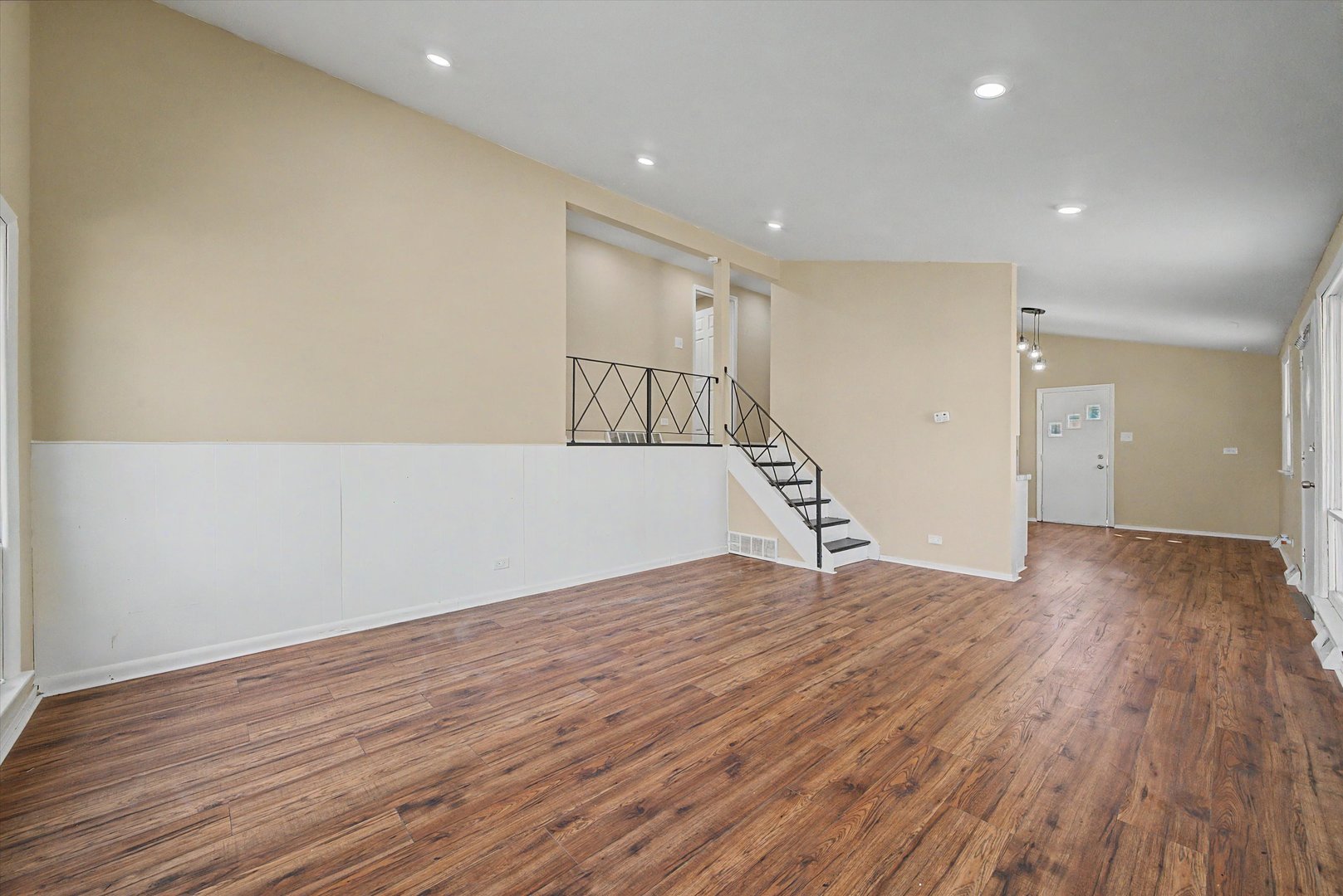 16420 Paulina Street