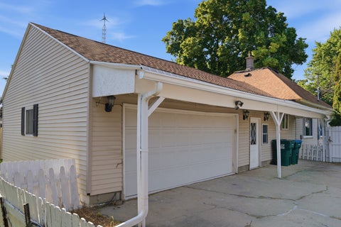 Tiny photo for 809 W 5TH Street, Rock Falls, IL 61071 (MLS # 12707652)