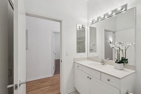 Tiny photo for 807 Davis Street #403, Evanston, IL 60201 (MLS # 12496466)