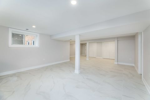 Tiny photo for 8110 Lockwood Avenue, Burbank, IL 60459 (MLS # 12596243)