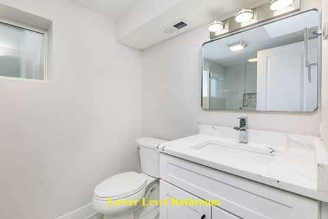 Tiny photo for 8110 Lockwood Avenue, Burbank, IL 60459 (MLS # 12596243)