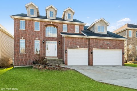 229 Kacie Court Westmont IL 60559