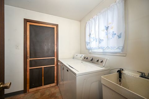 Tiny photo for 951 Chelsea Lane, Schaumburg, IL 60193 (MLS # 12497744)