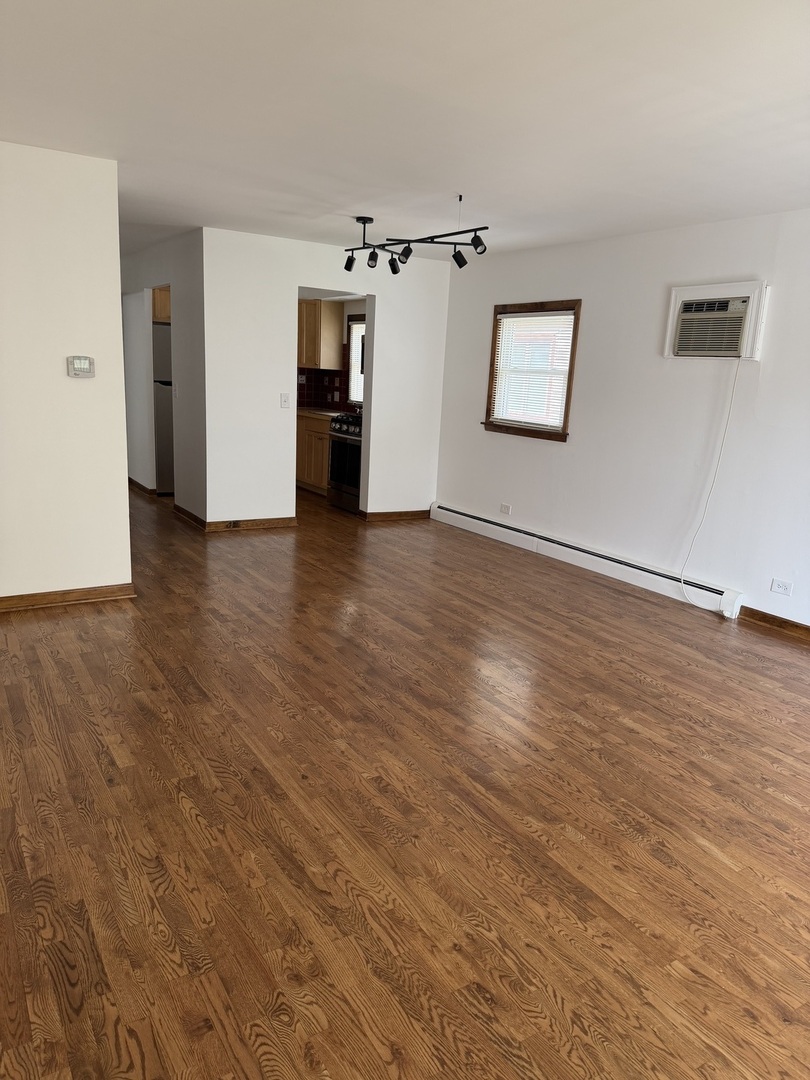 905 Graceland Avenue 7