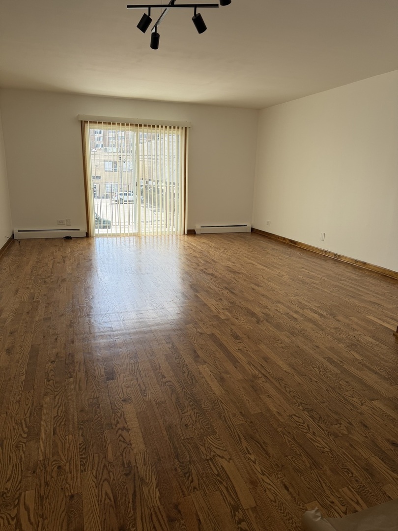 905 Graceland Avenue 7