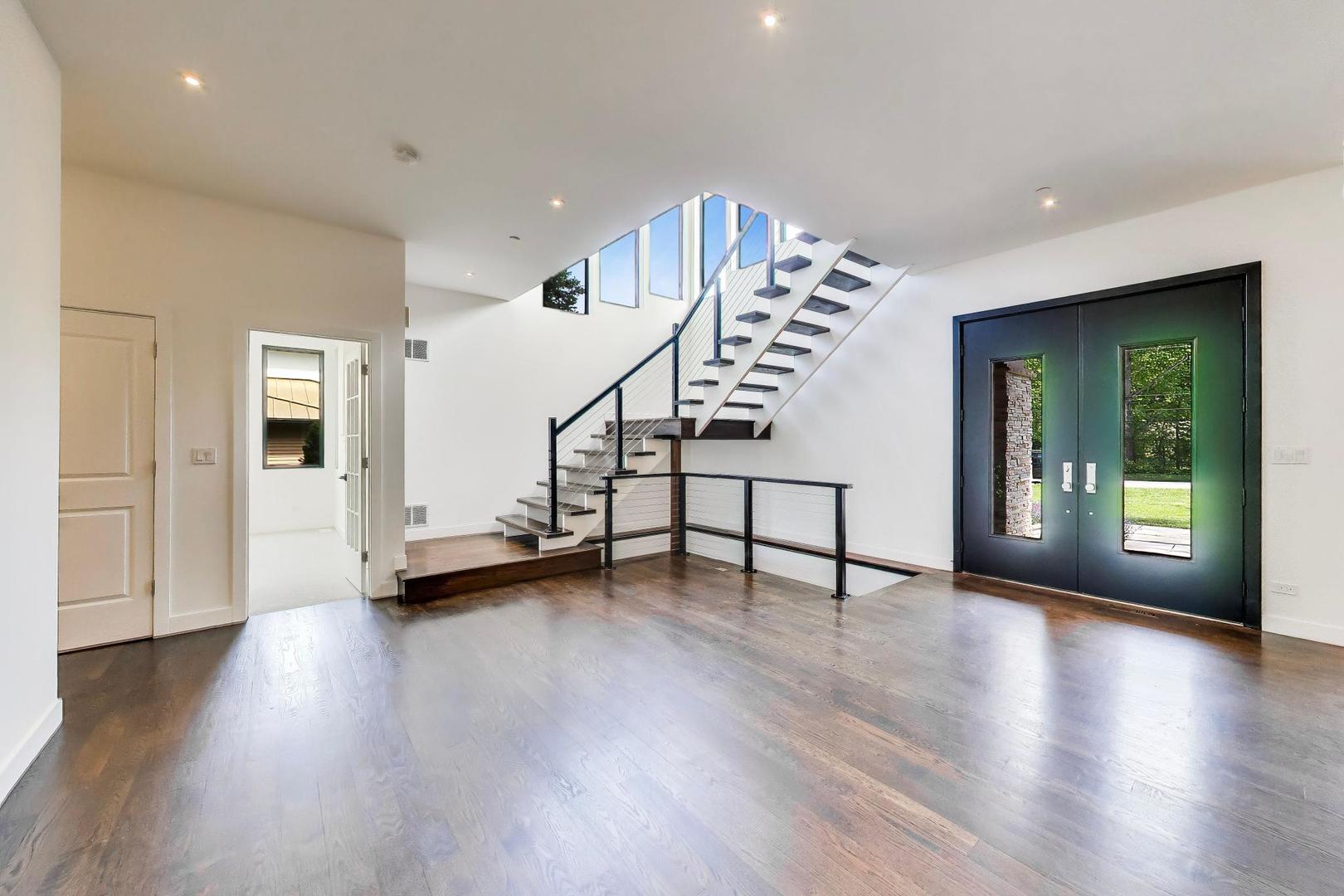 10 Picton Road