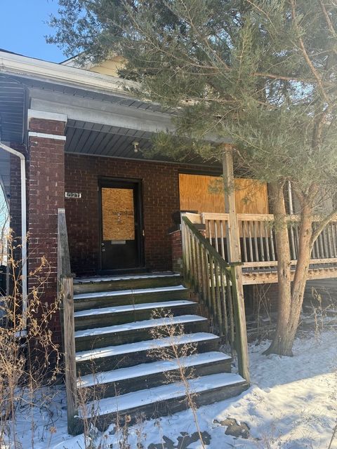 7927 S Colfax Avenue Chicago IL 60617