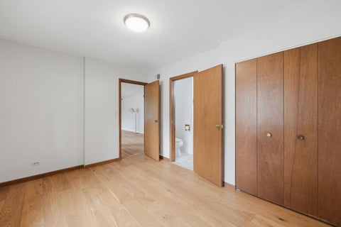 Tiny photo for 834 S Wolf Road, Des Plaines, IL 60016 (MLS # 12776140)