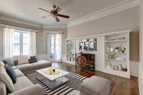 Tiny photo for 943 E Hyde Park Boulevard #3, Chicago, IL 60615 (MLS # 12681824)