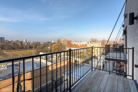 Tiny photo for 4226 S Ellis Avenue #4S, Chicago, IL 60653 (MLS # 12458177)