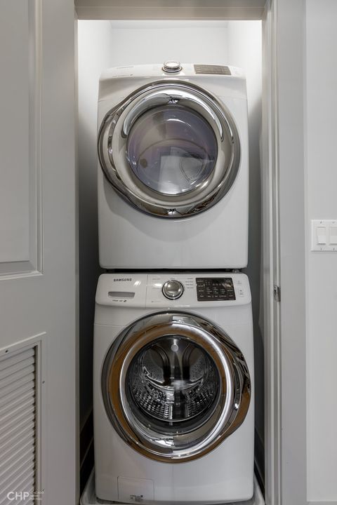 Tiny photo for 4226 S Ellis Avenue #4S, Chicago, IL 60653 (MLS # 12458177)