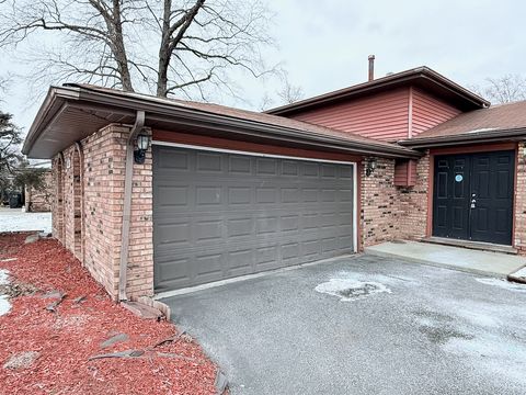 Tiny photo for 15613 Calumet Drive, South Holland, IL 60473 (MLS # 12551378)