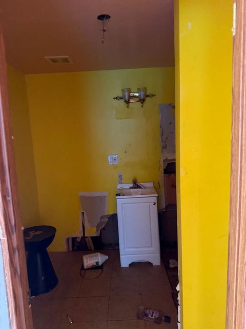 Tiny photo for 240 E 141st Place, Dolton, IL 60419 (MLS # 12503557)