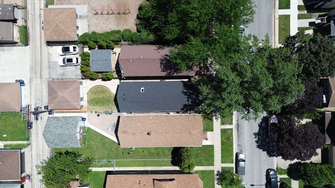 Tiny photo for 5110 W 31st Place, Cicero, IL 60804 (MLS # 12688332)