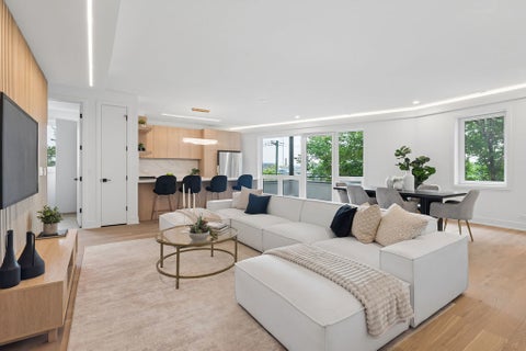 Tiny photo for 1656 N BOSWORTH Avenue #2N, Chicago, IL 60642 (MLS # 12745948)