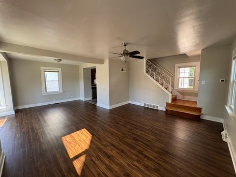 Tiny photo for 509 E 161st Place, South Holland, IL 60473 (MLS # 12497476)