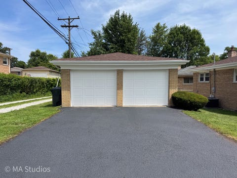 Tiny photo for 4256 Golf Road, Skokie, IL 60076 (MLS # 12725638)
