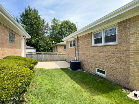 Tiny photo for 4256 Golf Road, Skokie, IL 60076 (MLS # 12725638)