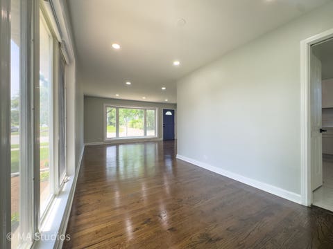 Tiny photo for 4256 Golf Road, Skokie, IL 60076 (MLS # 12725638)
