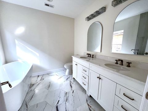 Tiny photo for 5320 W Ohio Street, Chicago, IL 60644 (MLS # 12489738)