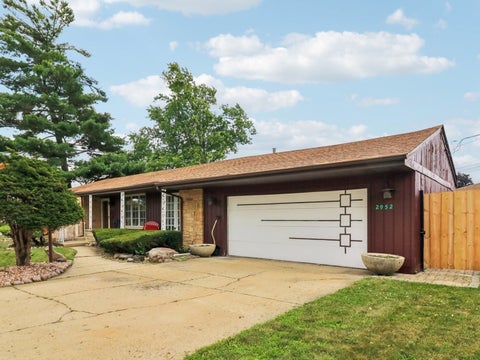 Tiny photo for 2952 George Street, Franklin Park, IL 60131 (MLS # 12754145)