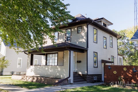 Photo of 657 S Poplar Avenue, Kankakee, IL 60901 (MLS # 12789280)