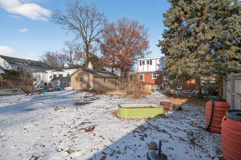 Tiny photo for 303 Lionel Road, Riverside, IL 60546 (MLS # 12563340)