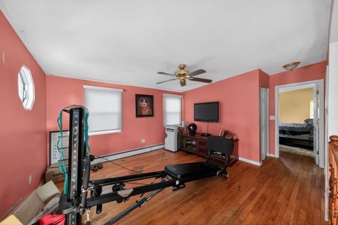 Tiny photo for 303 Lionel Road, Riverside, IL 60546 (MLS # 12563340)