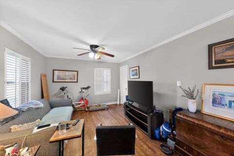 Tiny photo for 303 Lionel Road, Riverside, IL 60546 (MLS # 12563340)
