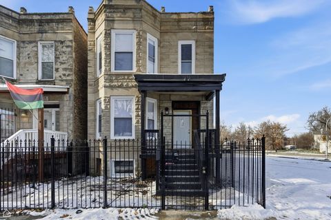 6004 S Carpenter Street Chicago IL 60621