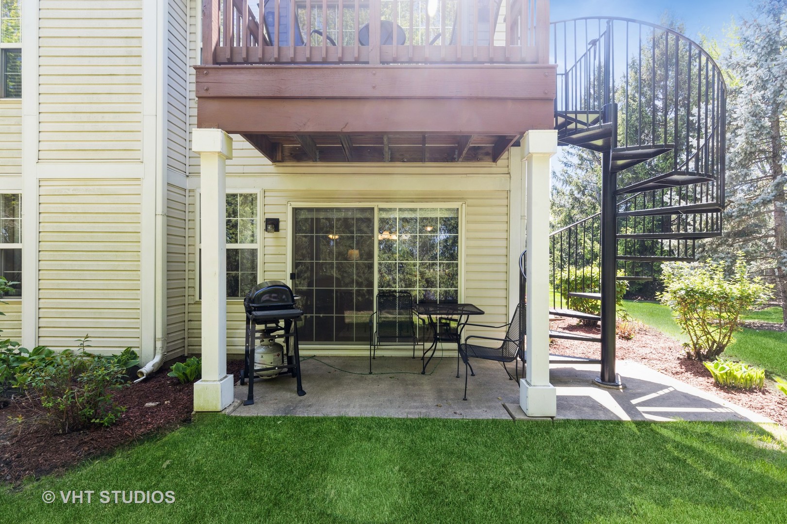 1222 Hillsborough Court 1222