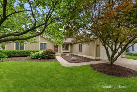 674 Honeysuckle Drive, Naperville, IL 60540 - #: 12658389