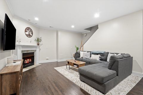 Tiny photo for 1511 W Walton Street #1, Chicago, IL 60642 (MLS # 12546995)