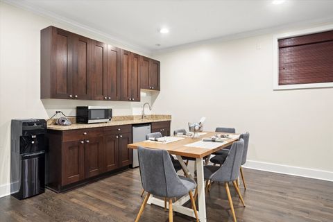 Tiny photo for 1511 W Walton Street #1, Chicago, IL 60642 (MLS # 12546995)