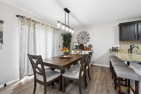 Tiny photo for 26276 W Vista Court #14-4, Ingleside, IL 60041 (MLS # 12616640)