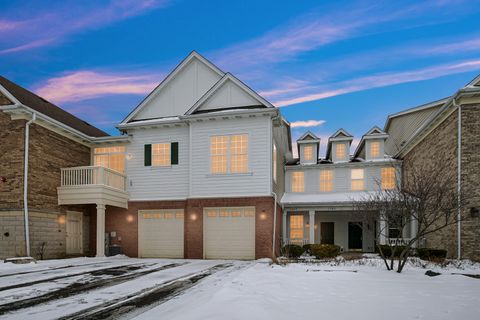 Photo of 1343 Scarboro Road, Schaumburg, IL 60193 (MLS # 12592411)