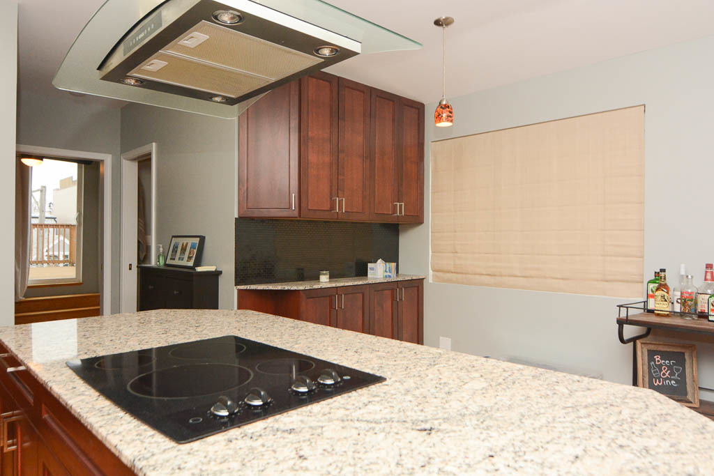 949 N Winchester Avenue 3