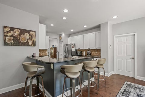 Tiny photo for 218 Foxford Drive, Cary, IL 60013 (MLS # 12665408)