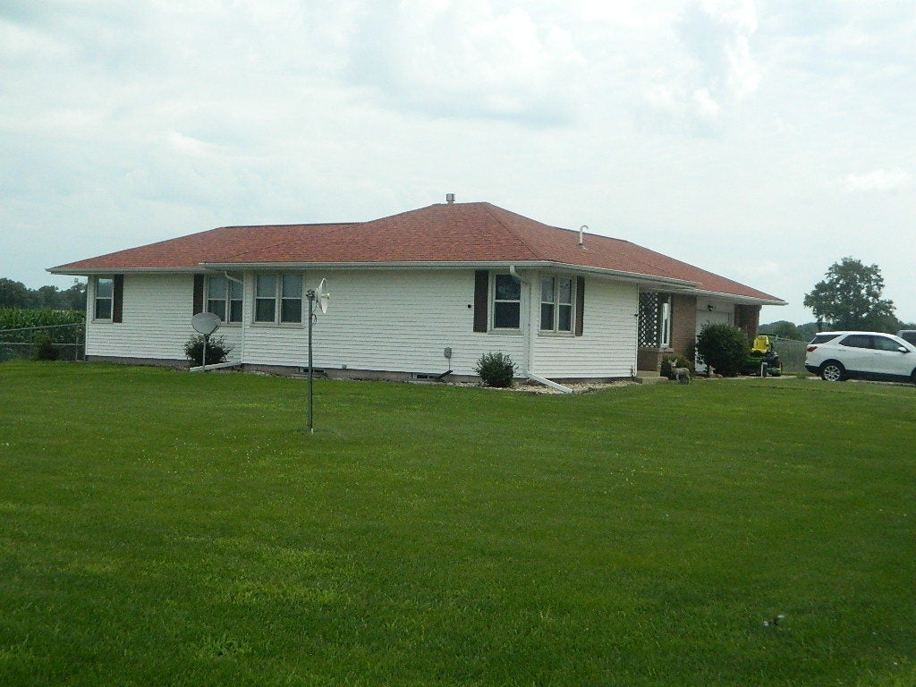 3669 N 13000 Road
