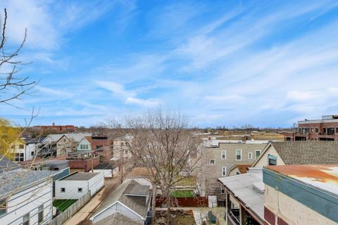 Tiny photo for 3407 N Bell Avenue #B, Chicago, IL 60618 (MLS # 12634570)