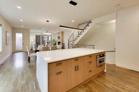 Tiny photo for 3407 N Bell Avenue #B, Chicago, IL 60618 (MLS # 12634570)