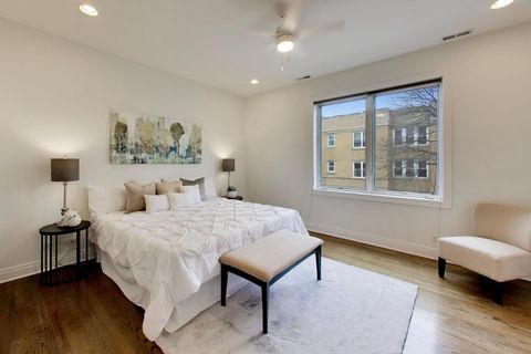 Tiny photo for 3407 N Bell Avenue #B, Chicago, IL 60618 (MLS # 12634570)