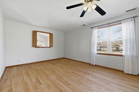 Tiny photo for 4007 N Washington Street, Westmont, IL 60559 (MLS # 12572648)