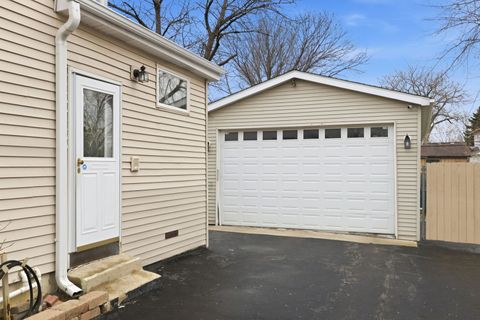Tiny photo for 4007 N Washington Street, Westmont, IL 60559 (MLS # 12572648)
